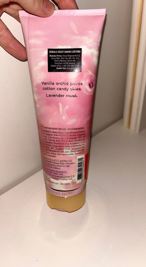 Victoria's Secret Pastel Sugar Sky Vücut Losyonu - Görsel 2