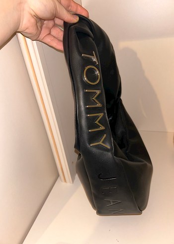 Tommy Siyah Deri Kadın Omuz Çantası - Görsel 2