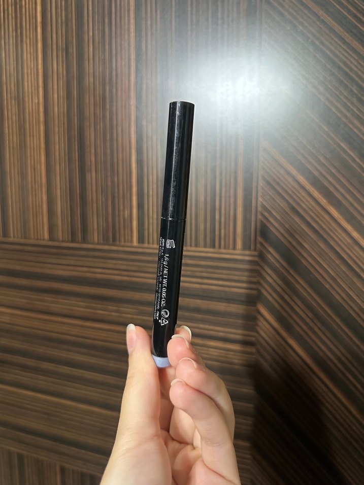 KIKO Parlak simli kalem far - Görsel 2