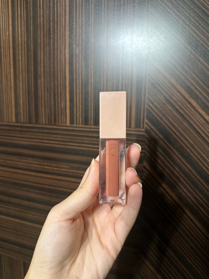 Maybelline lipgloss amber renk - Görsel 3