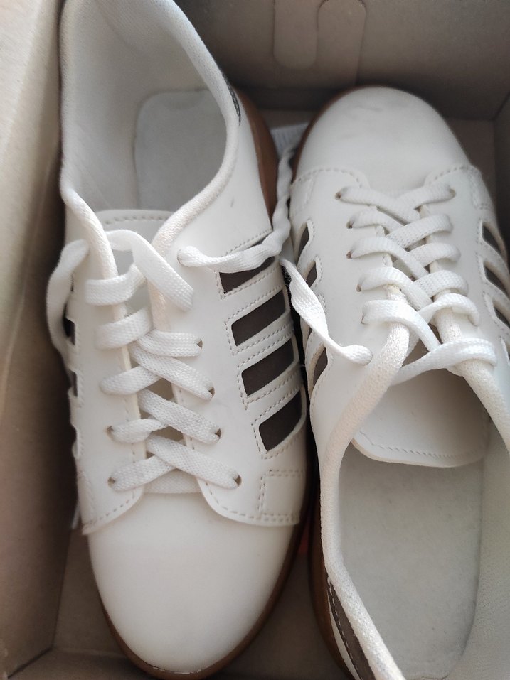 Yılan Desenli Zincir Detaylı kadın ayakkabı - Görsel 2