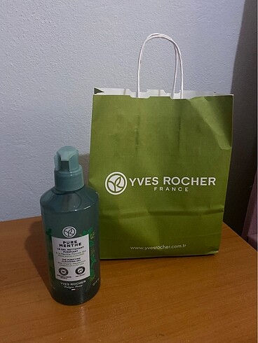 Yves rocher yüz yıkama jeli