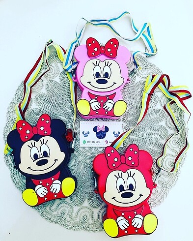 mickey mouse kol çantası