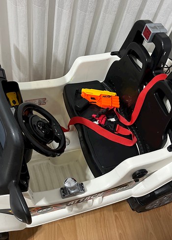 Beyaz Çift Kişilik Elektrikli Oyuncak Araba - Görsel 4