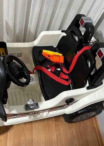 Beyaz Çift Kişilik Elektrikli Oyuncak Araba - Görsel 5