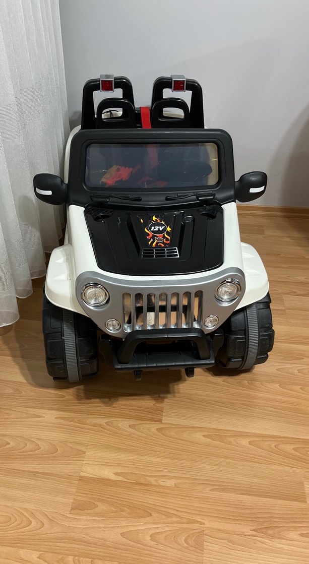 Beyaz Çift Kişilik Elektrikli Oyuncak Araba - Görsel 3