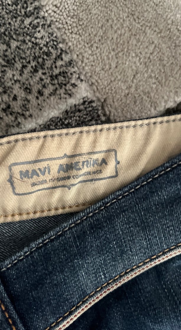 Kadın Lacivert Kemerli Bol Paça Jean - Görsel 4