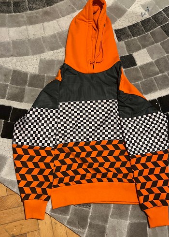 Kapüşonlu Kareli Sweatshirt - Görsel 2