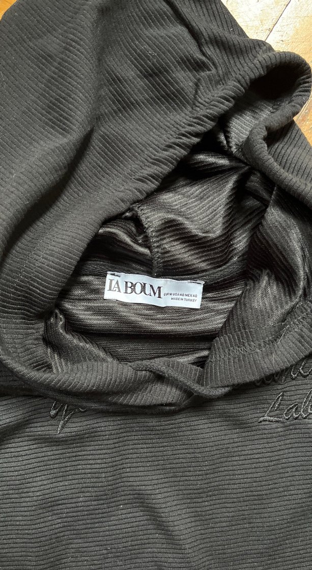 Siyah Kapüşonlu Kadın Sweatshirt - Görsel 3