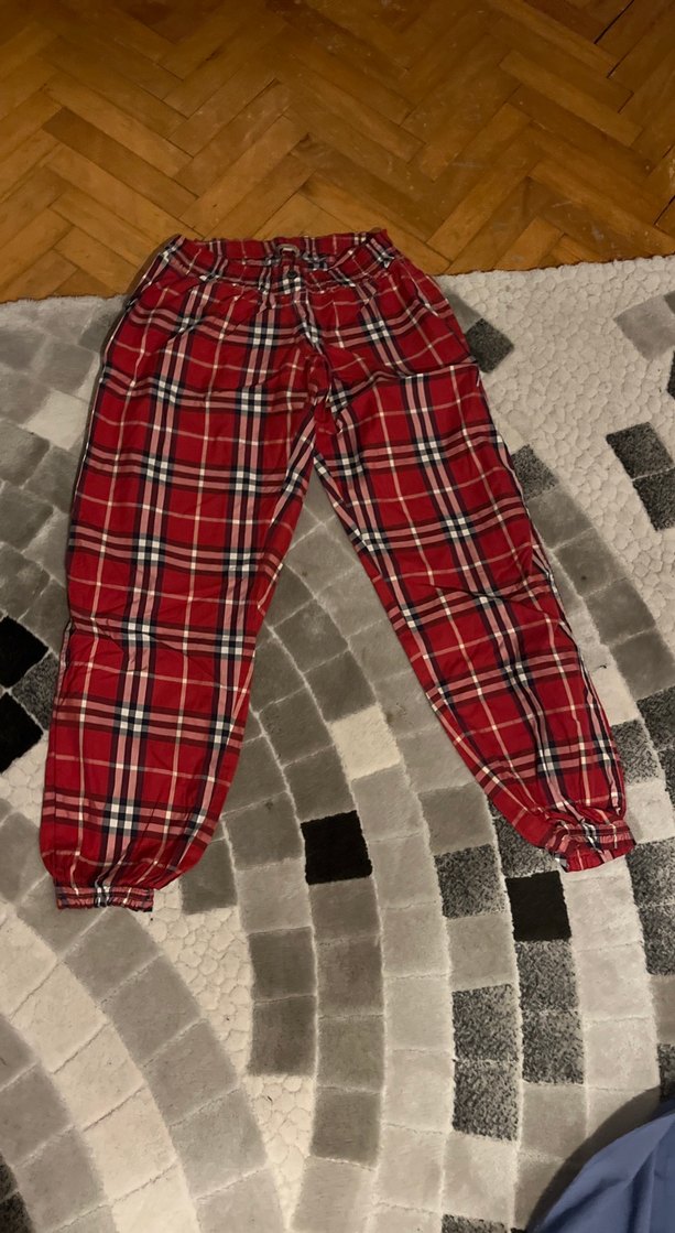 Kırmızı Ekose Kadın Rahat Kesim Pantolon - Görsel 2