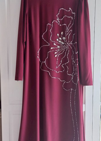 Bordo Uzun Kollu Nakışlı Uzun Elbise