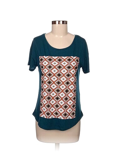 Mudo T-shirt %70 İndirimli.