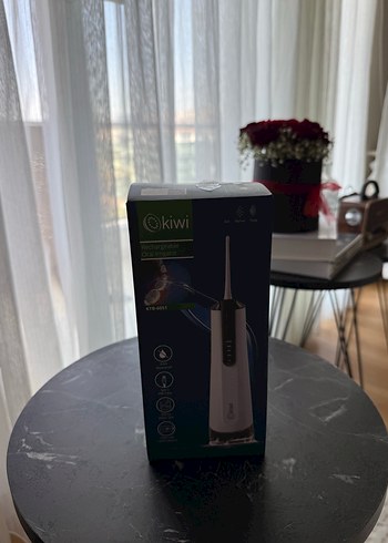 Kiwi Kiwi Şarjlı Beyaz Ağız duşu cihazı