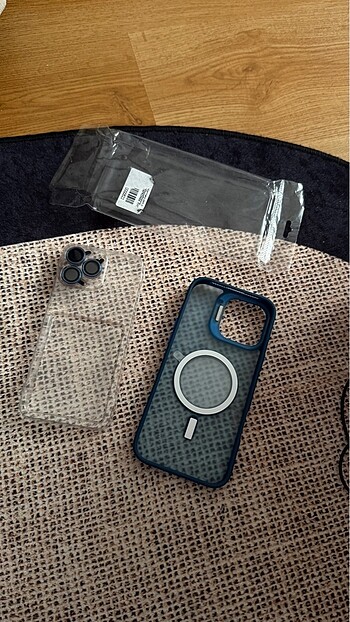 Beden iPhone 16 pro max yeni telefon kılıfı mavi renk