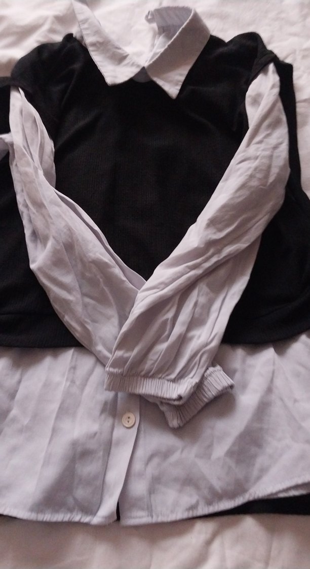 Siyah Beyaz Pamuklu Gömlek - Görsel 3