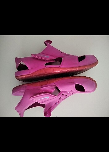 35 Beden Nike sandalet