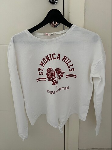 Beyaz İnce Bluz-Sweat