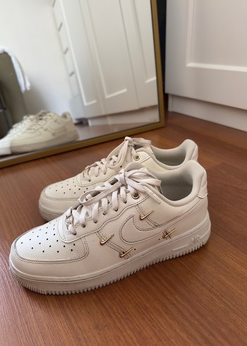 38,5 Beden Nike Air Max Gold Detaylı Ayakkabı