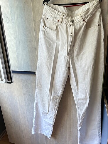 38 Beden beyaz Renk H&M beyaz jean