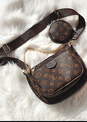 LOUIS VUITTON ÇAPRAZ ASKILI ÇANTA