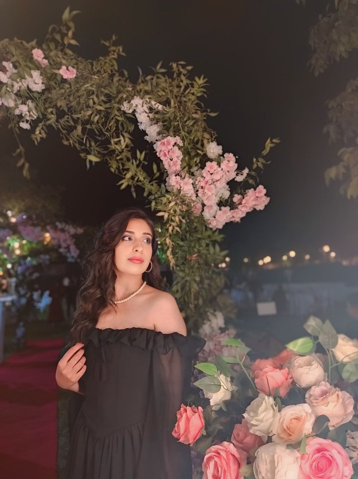 Şeffaf Uzun Kollu Siyah Mini kayık yaka Elbise - Görsel 5