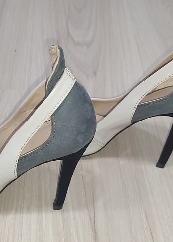 Zara Bej Baskılı Bohem Stiletto Topuklu Kadın Ayakkabı