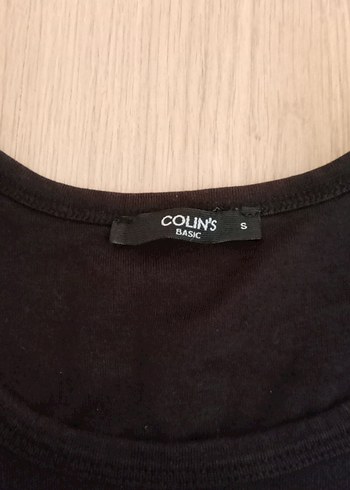 Siyah Kısa Kollu Crop Top - Görsel 2
