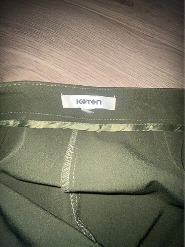 Yanı şeritli pantolon - Görsel 8