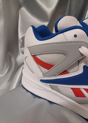 Reebok Reebok Beyaz Renkli Basketbol Ayakkabısı