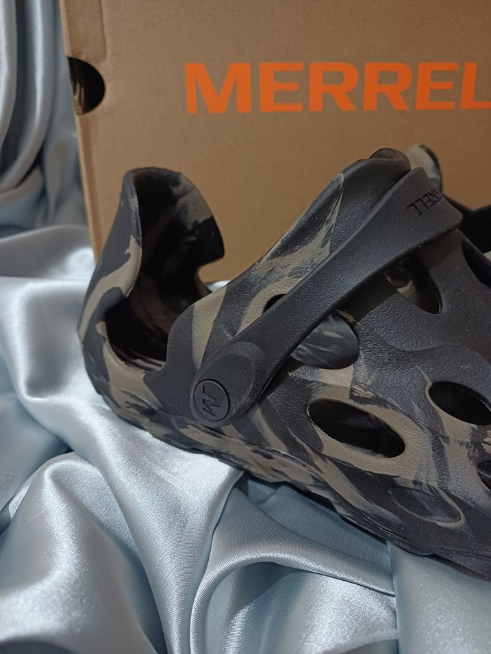 Merrell Siyah Kamuflaj Desenli Erkek Su Ayakkabısı - Görsel 2