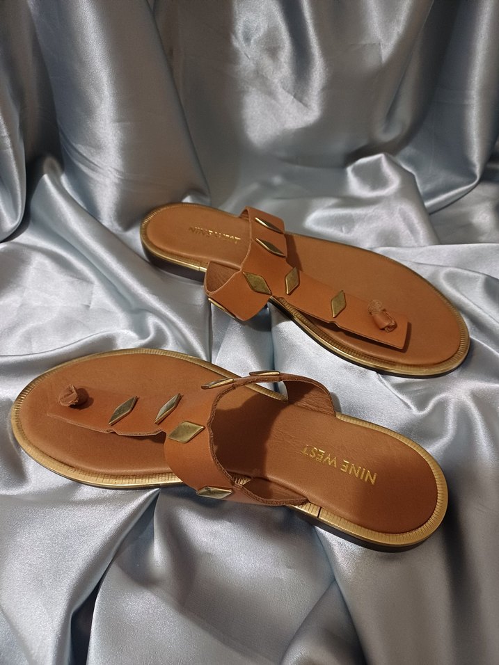 Kahverengi Deri Tokalı Kadın Terlik - Görsel 3