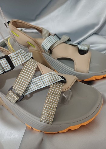 44 Beden camel Renk Lumberjack sandalet 44 numara 29.2 cm