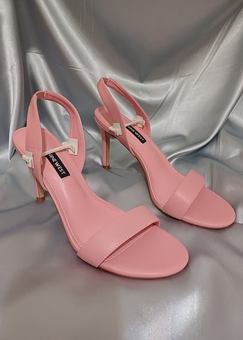 Nine West Pembe Stiletto Abiye Ayakkabı