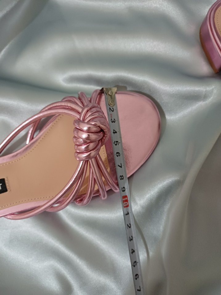 Pembe Parlak Kadın Topuklu Terlik - Görsel 5