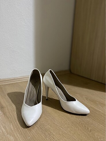 Diğer Stiletto