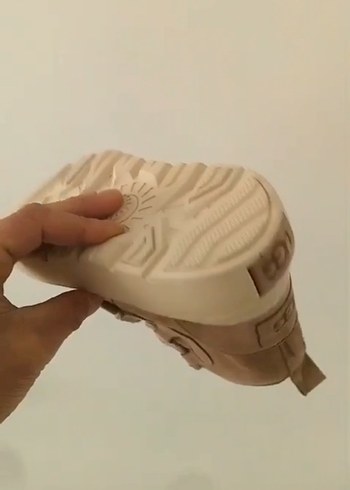 Ugg TABA Süet Kadın Günlük Dolgu Topuk Bot