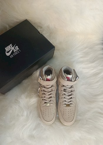 Bej Süet Nike Kadın Sneakers - Görsel 4