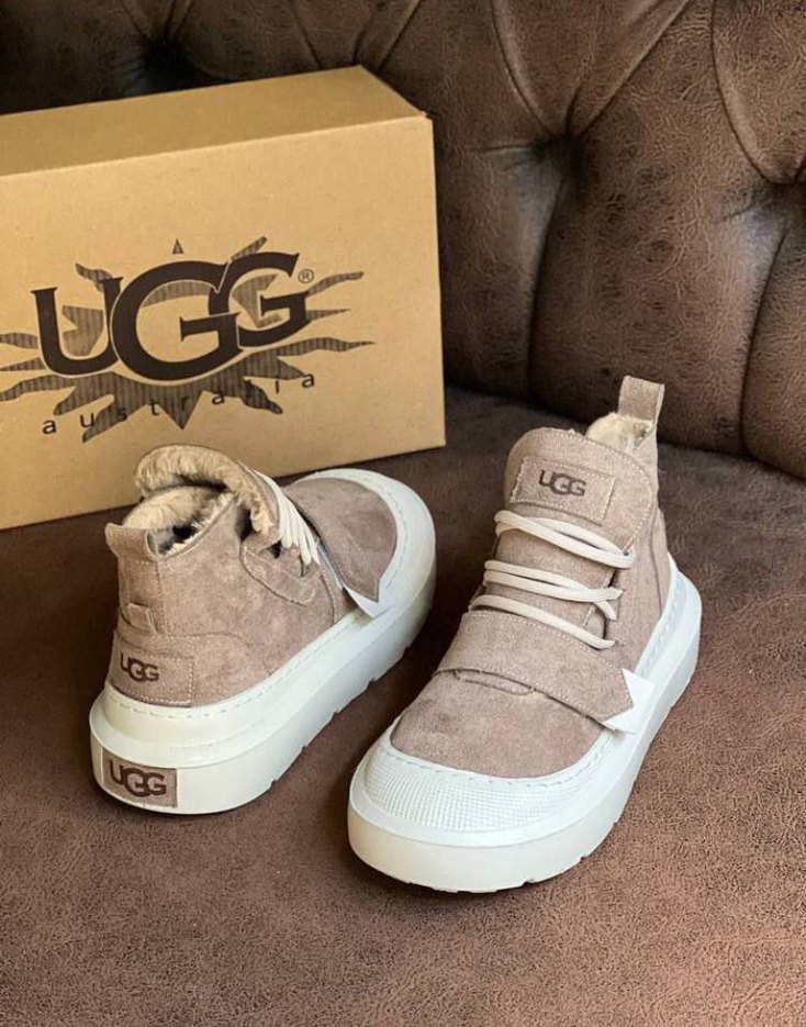 UGG Bej Süet Kadın Dolgu Topuk Bot - Görsel 2