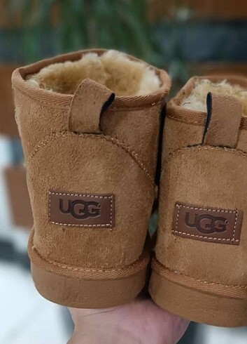 39 Beden camel Renk UGG BOT