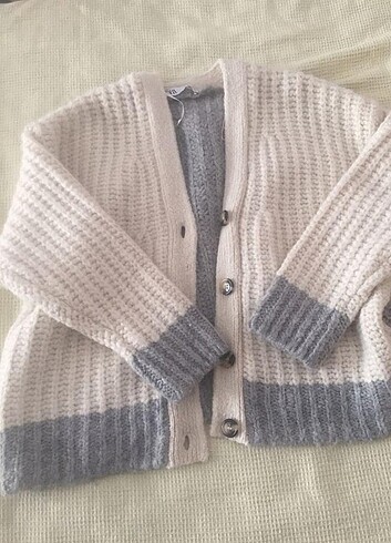 Zara ZARA HIRKA 