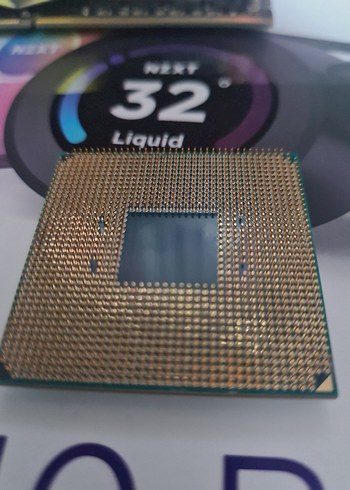 Diğer AMD Ryzen 5 2600 İşlemci