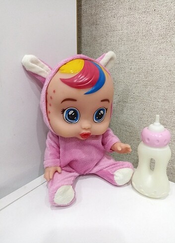 Beden Renk Konusan oyuncak pilli bebek