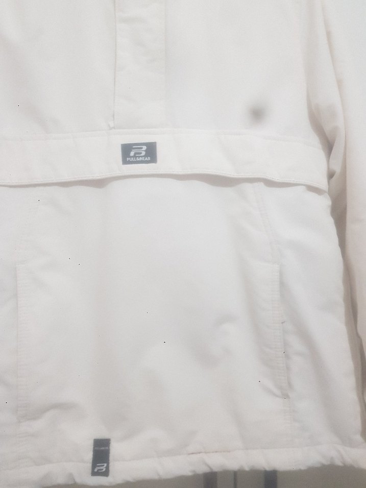 Beyaz Fermuarlı Kadın Kısa Mont - Görsel 2