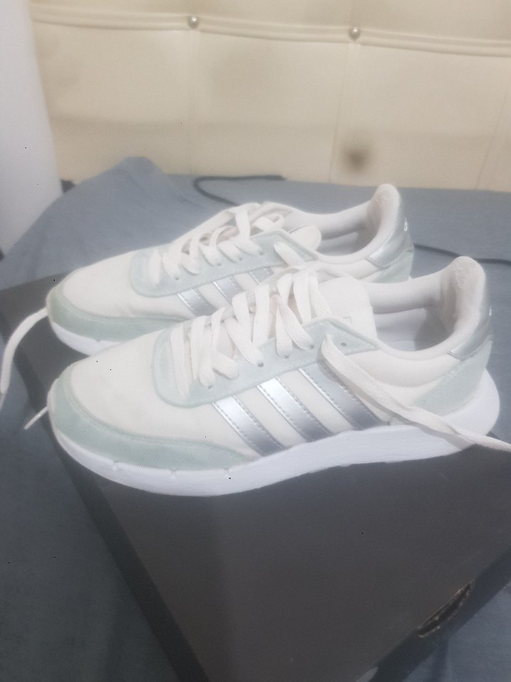 Beyaz Pastel Kadın Spor Ayakkabı - Görsel 3