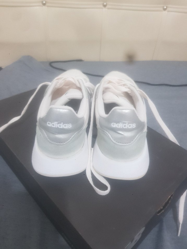 Beyaz Pastel Kadın Spor Ayakkabı - Görsel 4