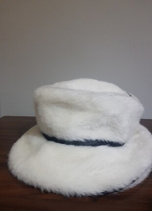 Kışlık Şapka