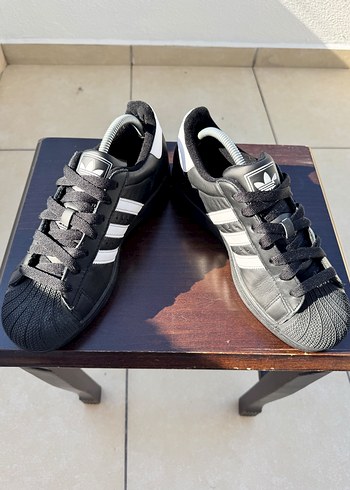 Adidas Siyah Beyaz Superstar Sneaker