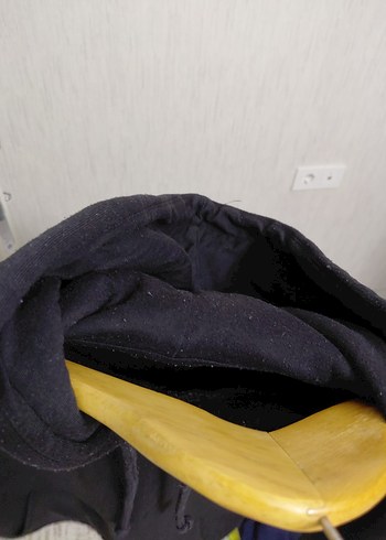 Siyah Kapüşonlu Rahat Kesim Sweatshirt - Görsel 2