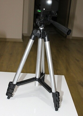  Beden Telefon ve kameralara uyumlu Tripod