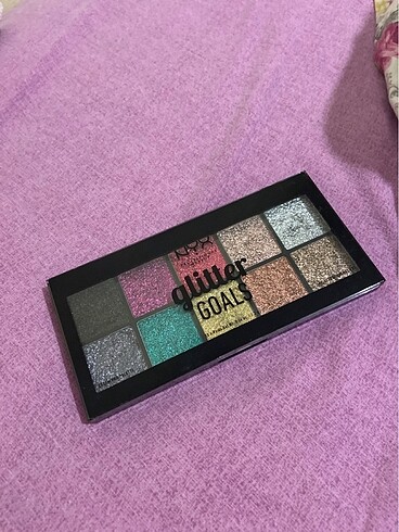 Nyx Glitter paleti